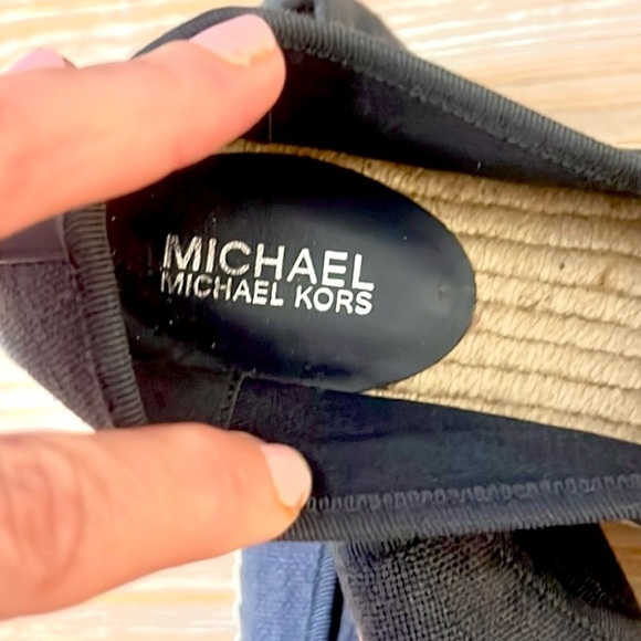 Michael Kors,Navy Blue Canvas Espadrilles,Slip-On,Logo YachtWear Design,Size 7 - Picture 7 of 8